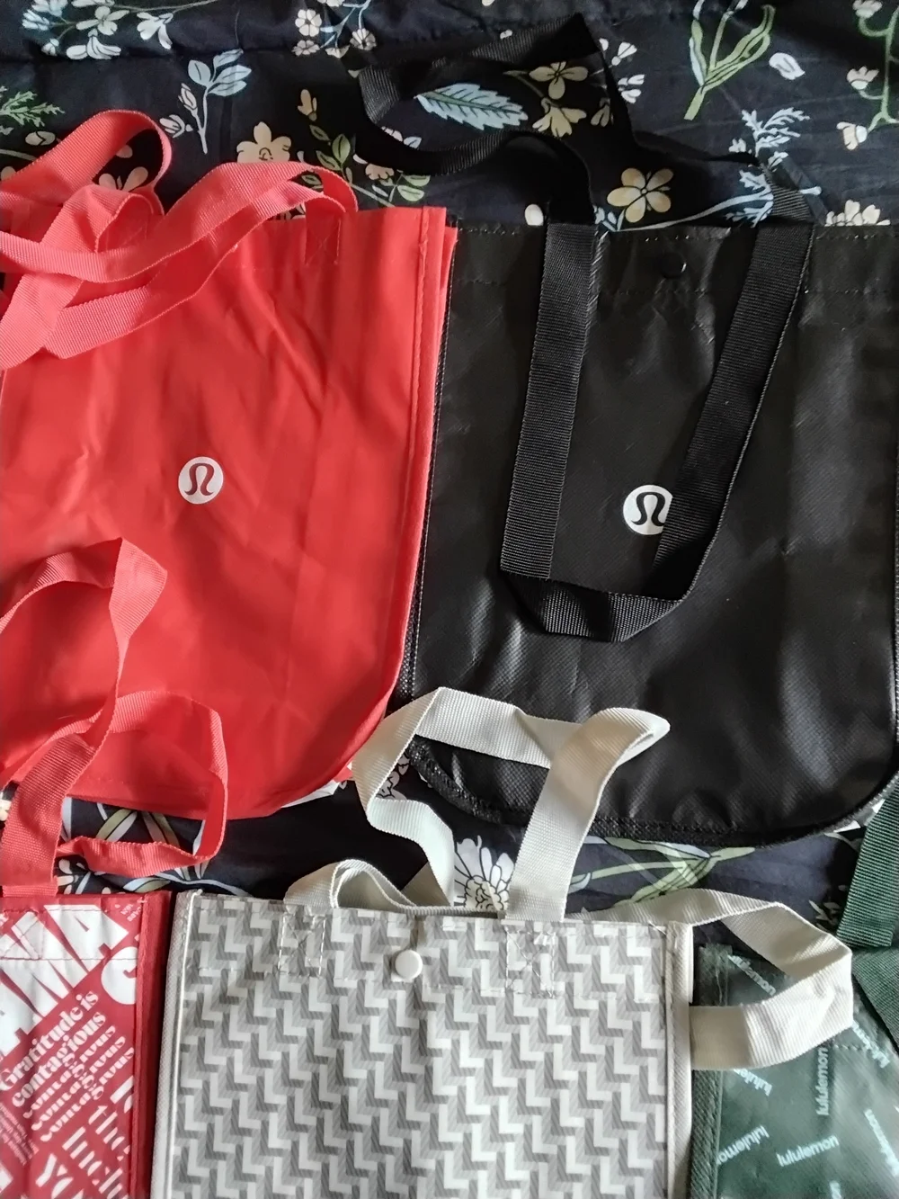 lululemon athletica Reusable Tote Bag - Red/Black/Green/Gray Assorted